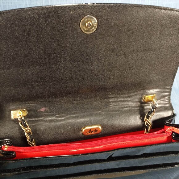 1960s Vintage Patent Black Clutch by Ande' - Picture 8 of 10